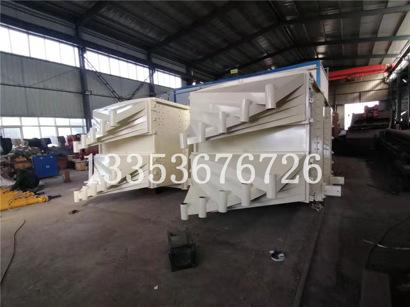 硅鐵渣方形搖擺篩的篩分和清網(wǎng)方式分為哪幾種？1